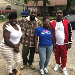 Meet your Posher, Pam